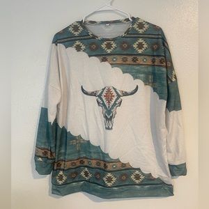 NWT Womans Lg Aztec Print and Skull sweater